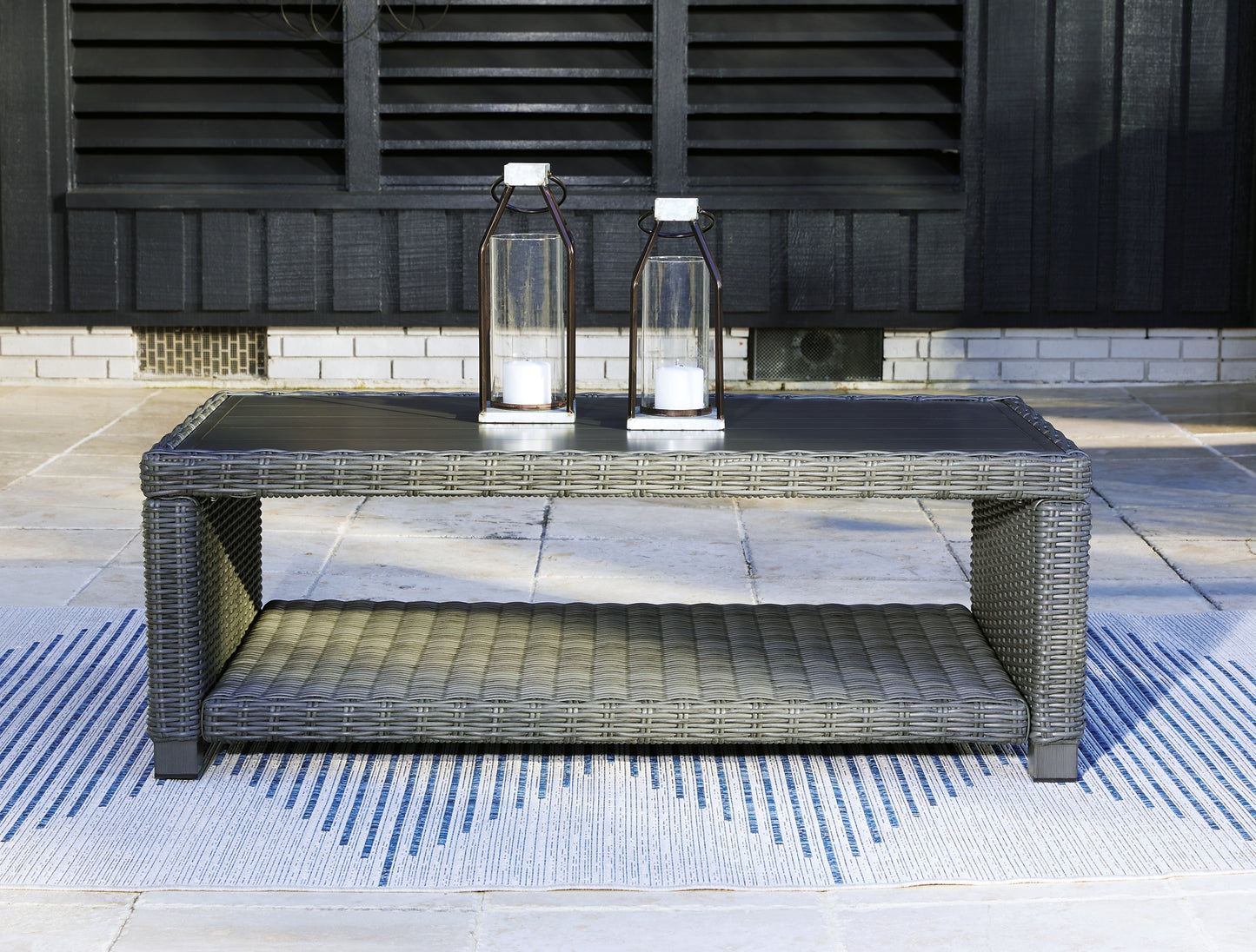 Elite Park Rectangular Cocktail Table