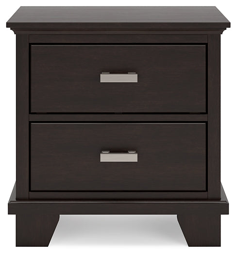 Covetown Full Panel Bed with Nightstand